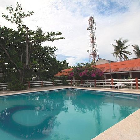 Oyo 853 Malapascua Beach And Dive Resort Екстериор снимка