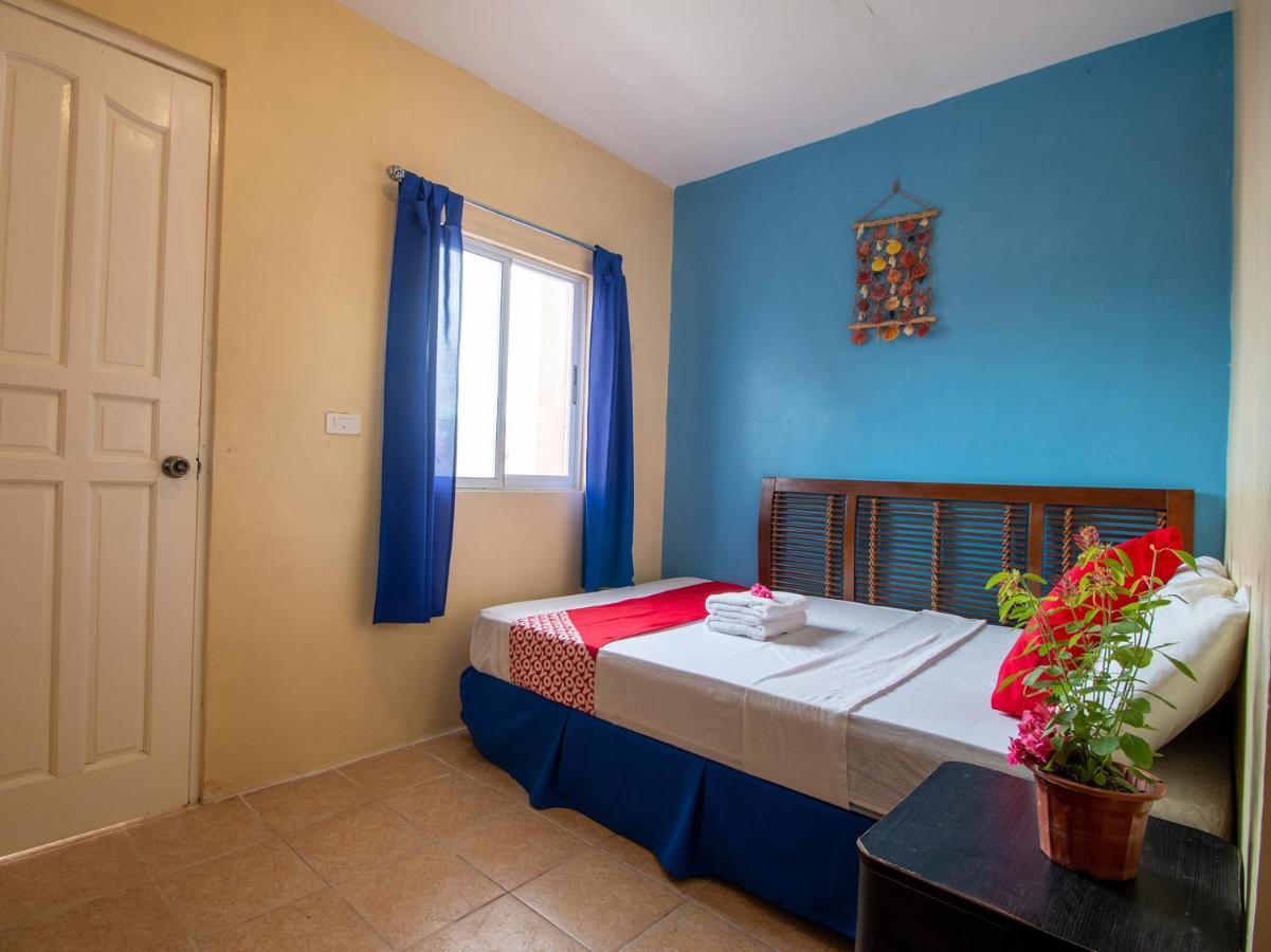 Oyo 853 Malapascua Beach And Dive Resort Екстериор снимка